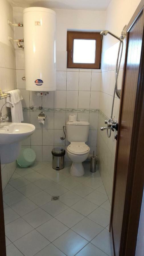 Къща За Гости Фантазия Trjavna Buitenkant foto