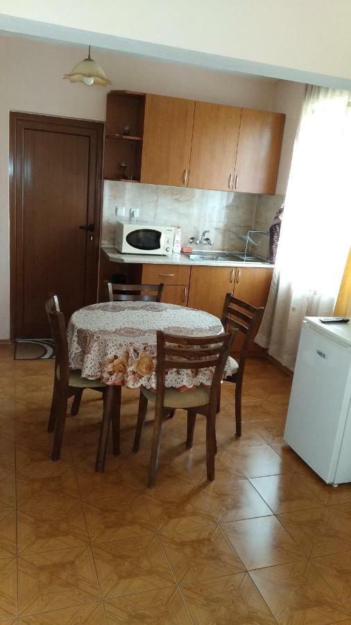 Къща За Гости Фантазия Trjavna Buitenkant foto