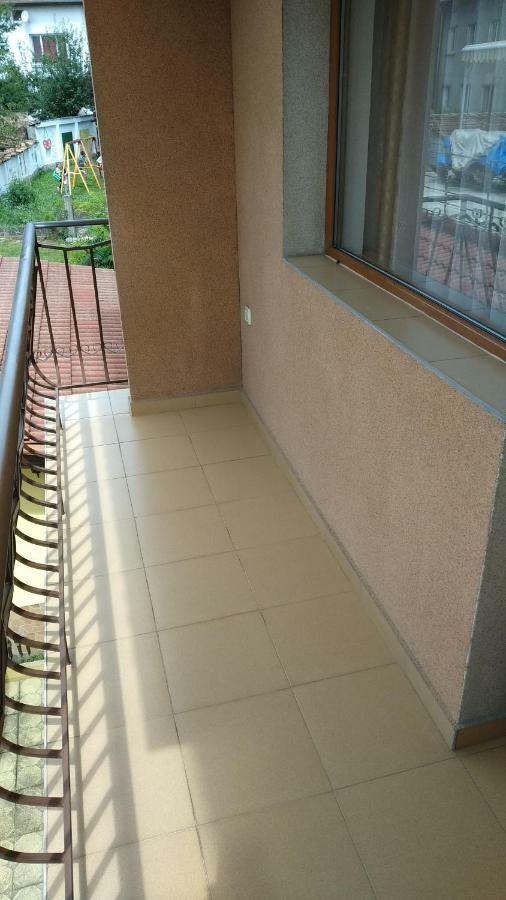 Къща За Гости Фантазия Trjavna Buitenkant foto
